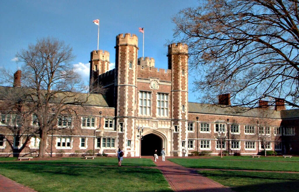 Washington University in St. Louis Campus Photo