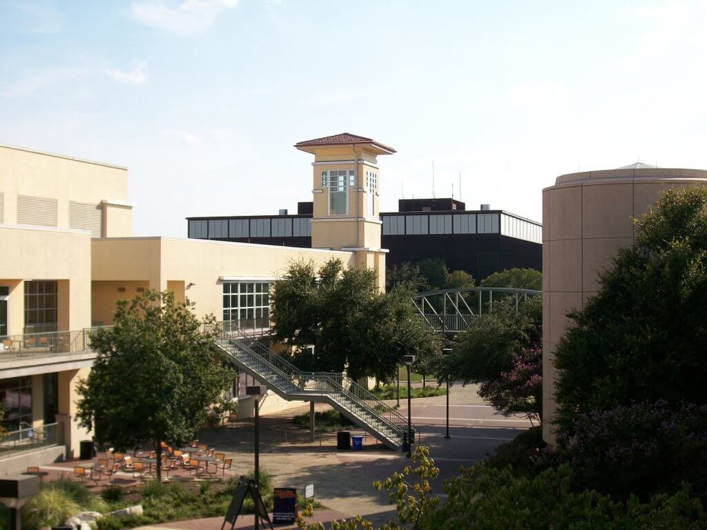 University of Texas at San Antonio Campus Photo